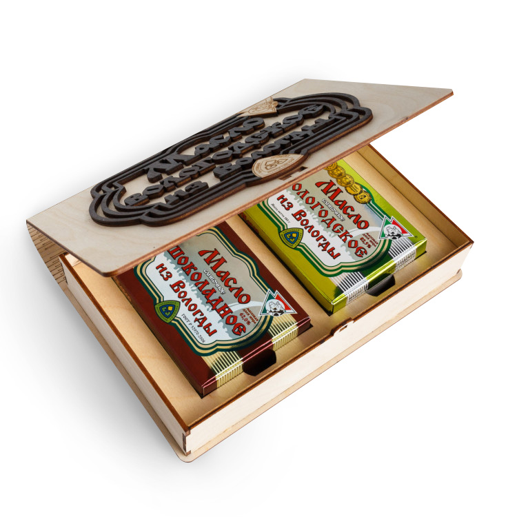 Масло сливочное в деревянной упаковке набор